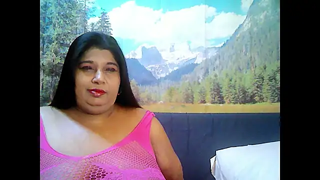 indianhoney694u online show from September 23, 2025, 5:03 am