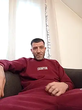 Snapshot of Alexdaniel89 chatting on January 10, 2026, 2:01 pm Alexdaniel89 online show from January 10, 2026, 2:01 pm