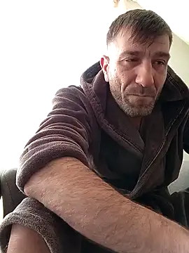 Snapshot of Alexdaniel89 chatting on January 14, 2026, 9:57 am Alexdaniel89 online show from January 14, 2026, 9:57 am