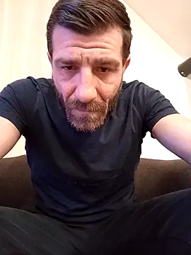 Snapshot of Alexdaniel89 chatting on January 6, 2026, 7:07 pm Alexdaniel89 online show from January 6, 2026, 7:07 pm