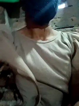 priyastrip314 online show from October 4, 2025, 3:35 pm