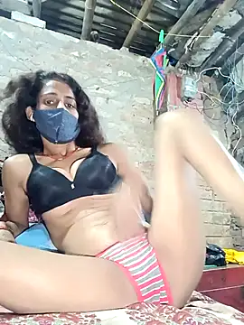 priyastrip314 online show from October 12, 2025, 4:41 pm