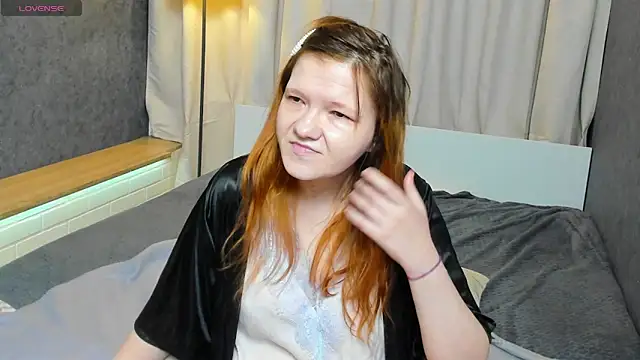 Snapshot of Nora_lovvvv chatting on October 22, 2025, 11:09 am Nora lovvvv online show from October 22, 2025, 11:09 am