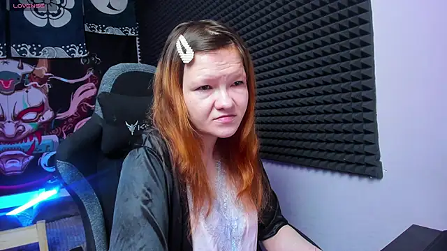 Snapshot of Nora_lovvvv chatting on October 16, 2025, 10:12 am Nora lovvvv online show from October 16, 2025, 10:12 am