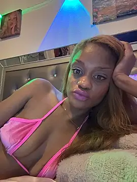 Snapshot of Angelbunnyy chatting on January 10, 2026, 3:35 am Angelbunnyy online show from January 10, 2026, 3:35 am