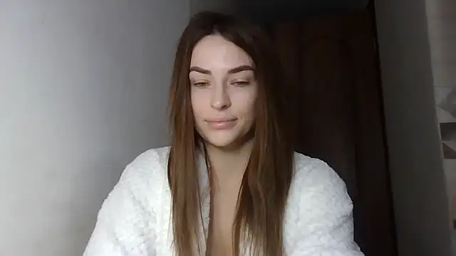 MandiBrooks online show from December 2, 2025, 9:22 am