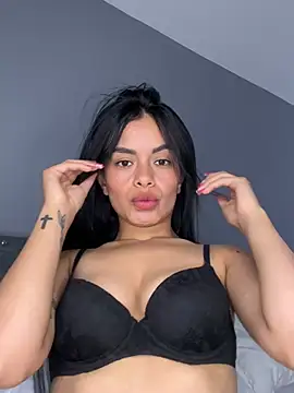 Snapshot of Melissa_coch chatting on February 11, 2026, 9:03 pm Melissa coch online show from February 11, 2026, 9:03 pm