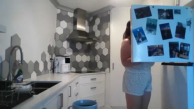 Snapshot of Haze7Xhoney chatting on November 10, 2025, 10:48 pm Haze7Xhoney online show from November 10, 2025, 10:48 pm