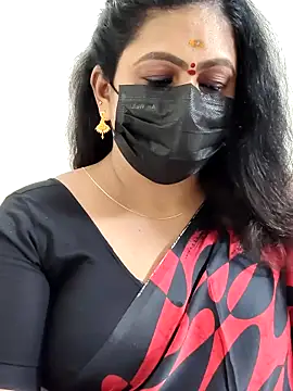 Sweetie swetha37 online show from December 14, 2025, 3:17 pm