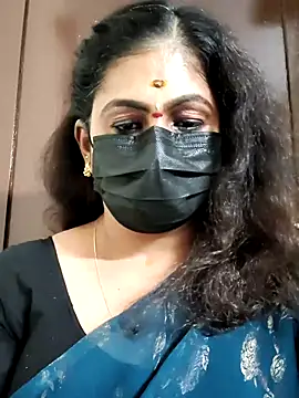 Sweetie swetha37 online show from September 22, 2025, 3:29 pm