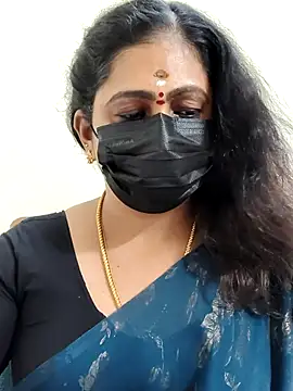 Sweetie swetha37 online show from November 18, 2025, 1:03 pm