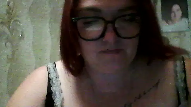 AngelQSky online show from September 16, 2025, 7:15 pm