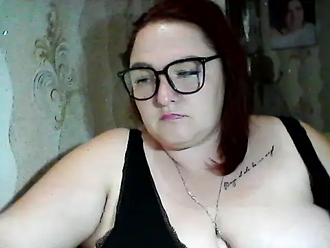 AngelQSky online show from September 22, 2025, 6:25 pm