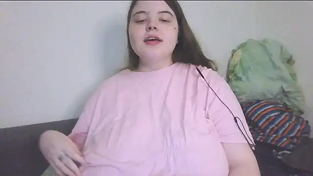 Snapshot of brattyprincessemma chatting on October 5, 2025, 5:25 pm brattyprincessemma online show from October 5, 2025, 5:25 pm