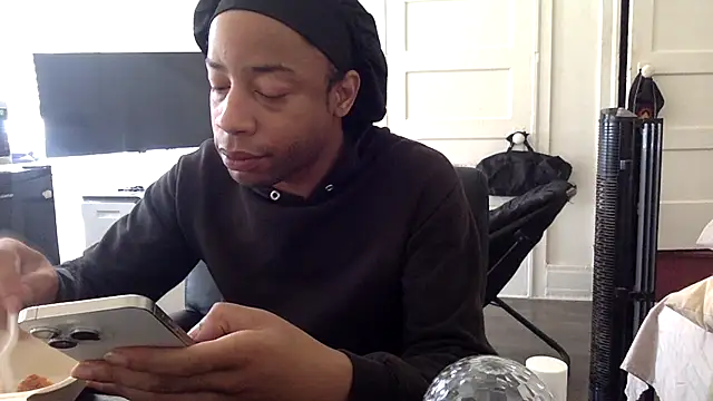 Diodre Benyoon online show from February 7, 2026, 5:32 pm