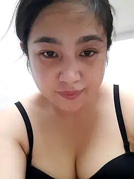 Minn-cute online show from October 31, 2025, 5:04 am