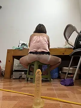 July-Asian online show from November 14, 2025, 9:46 am