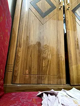 July-Asian online show from October 26, 2025, 4:40 pm