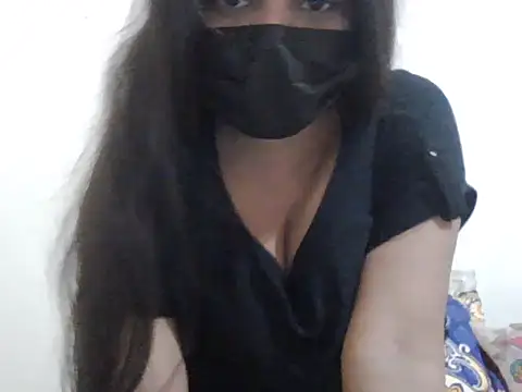 Snapshot of Little_toy_girl chatting on April 28, 2026, 5:56 am Little toy girl online show from April 28, 2026, 5:56 am