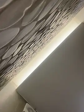 KayaAzur online show from October 2, 2025, 7:56 am