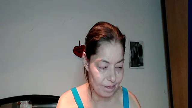 Snapshot of SexySarah177 chatting on February 6, 2025, 9:28 pm SexySarah177 online show from February 6, 2025, 9:28 pm