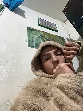 LoganBenedictt online show from February 2, 2026, 3:05 am