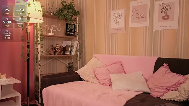 Winaria online show from September 14, 2025, 4:35 am