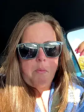 hornykitty1210 online show from October 23, 2025, 7:12 pm