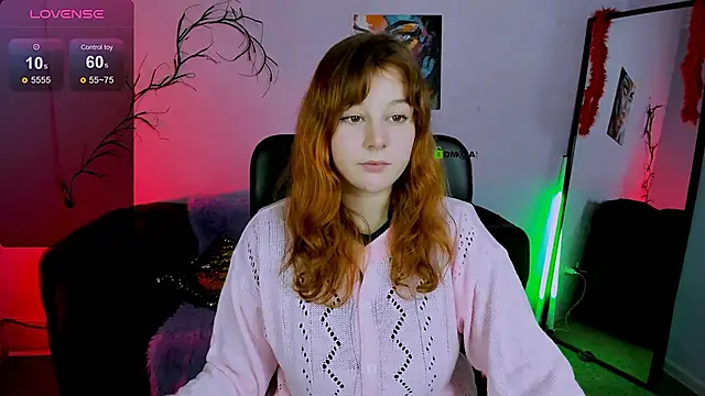 lola sun12 online show from November 21, 2025, 1:21 pm