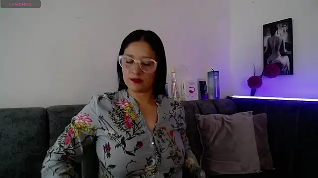 Alana steel 1 online show from February 20, 2026, 7:27 pm