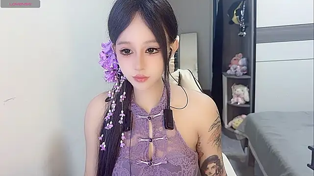 coco coco cc online show from September 28, 2025, 2:07 am