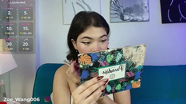 Zoe wang online show from December 4, 2025, 1:43 pm