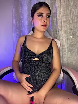 Miss    lissa online show from April 7, 2026, 2:57 am