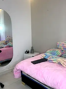 MorenaLush Eup online show from November 14, 2025, 3:21 am