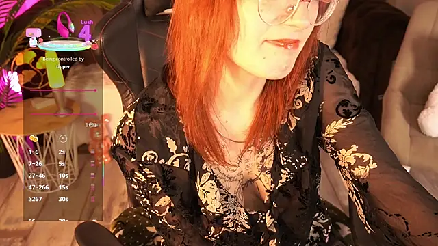 Snapshot of Pixie_Peachh chatting on February 24, 2026, 2:56 am Pixie Peachh online show from February 24, 2026, 2:56 am