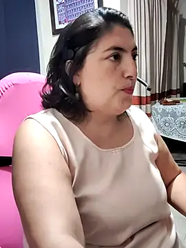 lina maria99 online show from September 28, 2025, 12:06 am