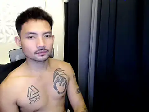 Thefriskyasian online show from November 4, 2025, 11:08 pm