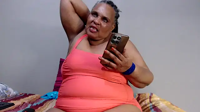 GrandBustyMelon online show from October 31, 2025, 6:37 pm