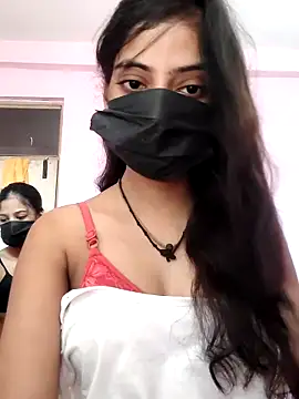 Hot-komall online show from September 24, 2025, 5:03 am