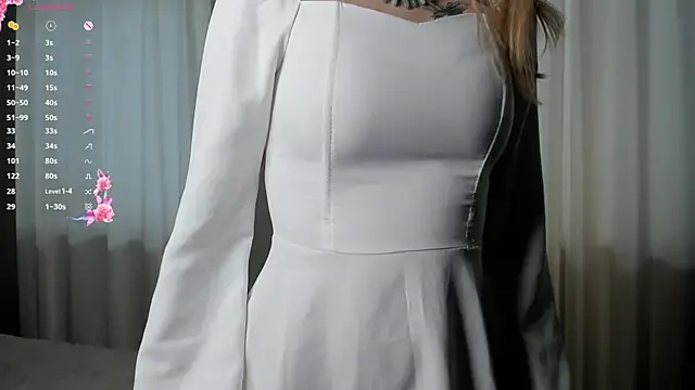 MarenRawicki online show from October 14, 2025, 8:48 am