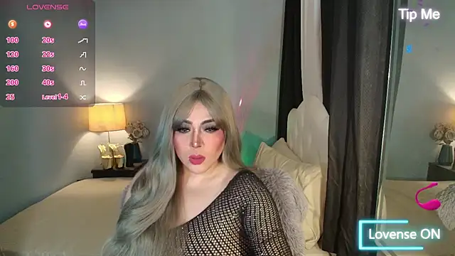 Snapshot of Unforgettable_Maria chatting on November 2, 2025, 5:01 am Unforgettable Maria online show from November 2, 2025, 5:01 am