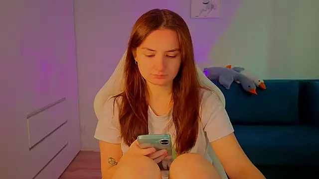 Lelia Vibe online show from September 21, 2025, 11:48 am