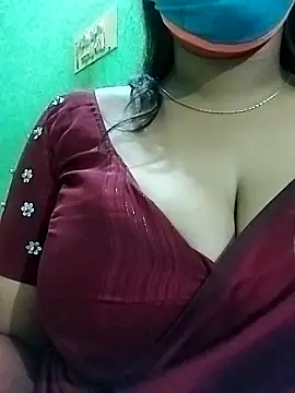 Dimplegirl online show from September 17, 2025, 5:26 pm