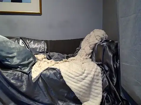 Island Siren online show from January 10, 2026, 7:53 pm