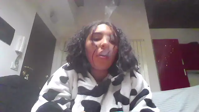 LadySophia03 online show from September 24, 2025, 4:24 pm