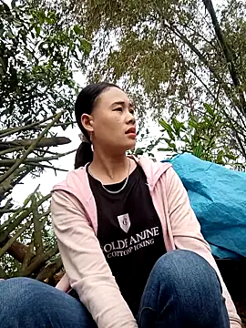 Snapshot of Ruaiuoi chatting on February 24, 2026, 2:23 am Ruaiuoi online show from February 24, 2026, 2:23 am