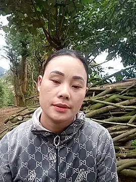 Snapshot of Ruaiuoi chatting on February 20, 2026, 6:19 am Ruaiuoi online show from February 20, 2026, 6:19 am