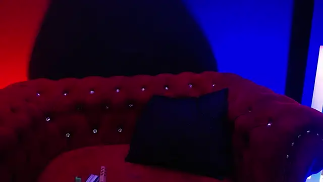 Snapshot of Venus_Rock chatting on September 17, 2025, 3:19 am Venus Rock online show from September 17, 2025, 3:19 am