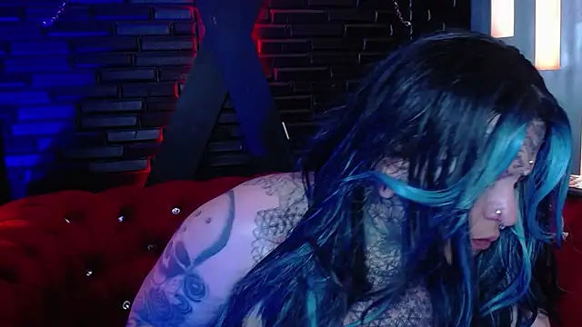 Snapshot of Venus_Rock chatting on November 16, 2025, 4:39 am Venus Rock online show from November 16, 2025, 4:39 am