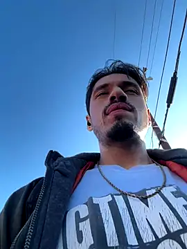 Snapshot of mrredcorn chatting on November 25, 2025, 4:18 pm mrredcorn online show from November 25, 2025, 4:18 pm